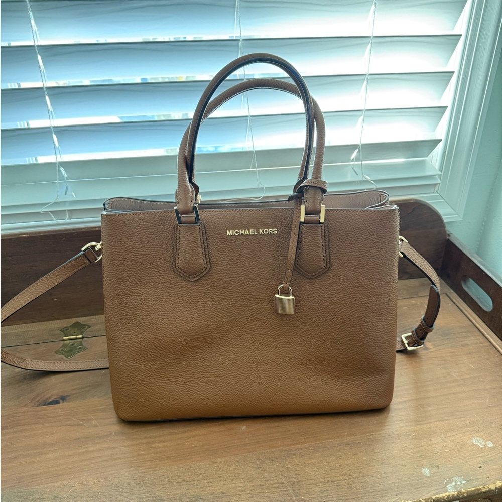 NWT Michael Kors Purse